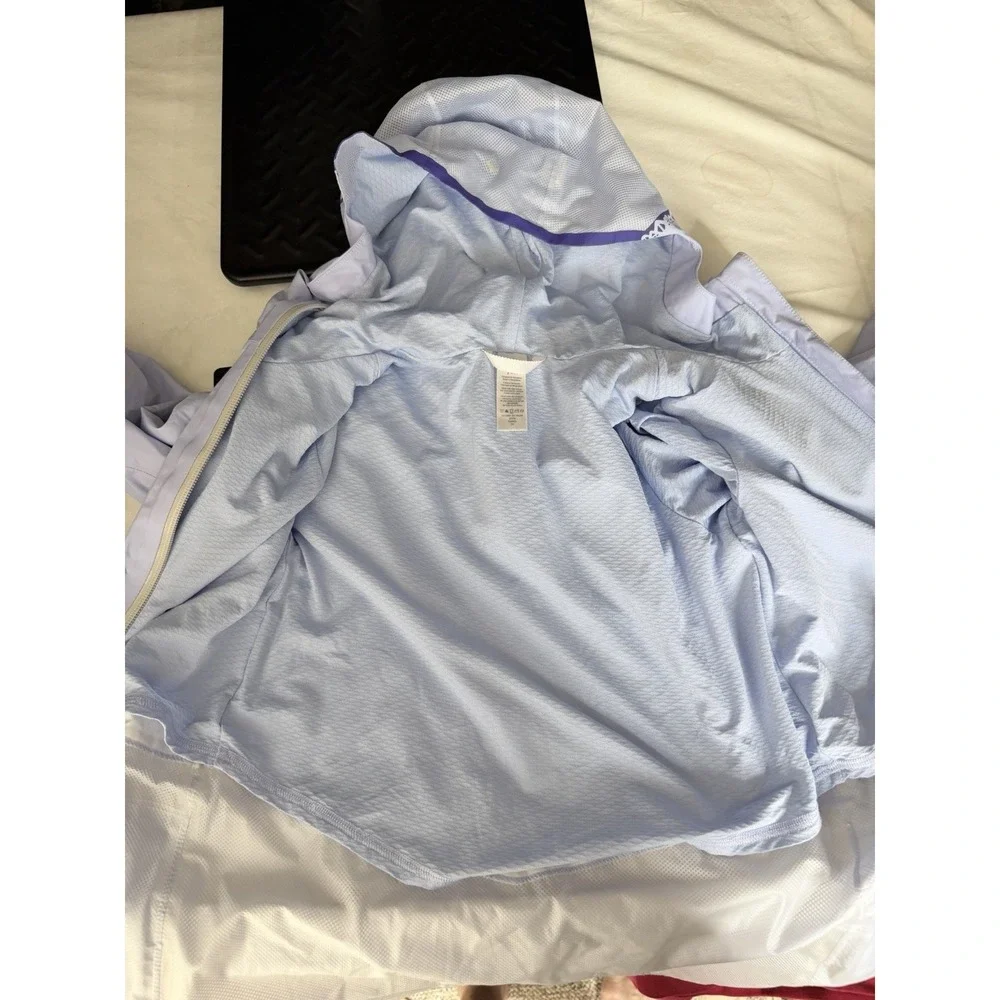 Ivivva by Lululemon Girls Size 7 Lavender Hooded Lightweight Windbreaker Jacket
